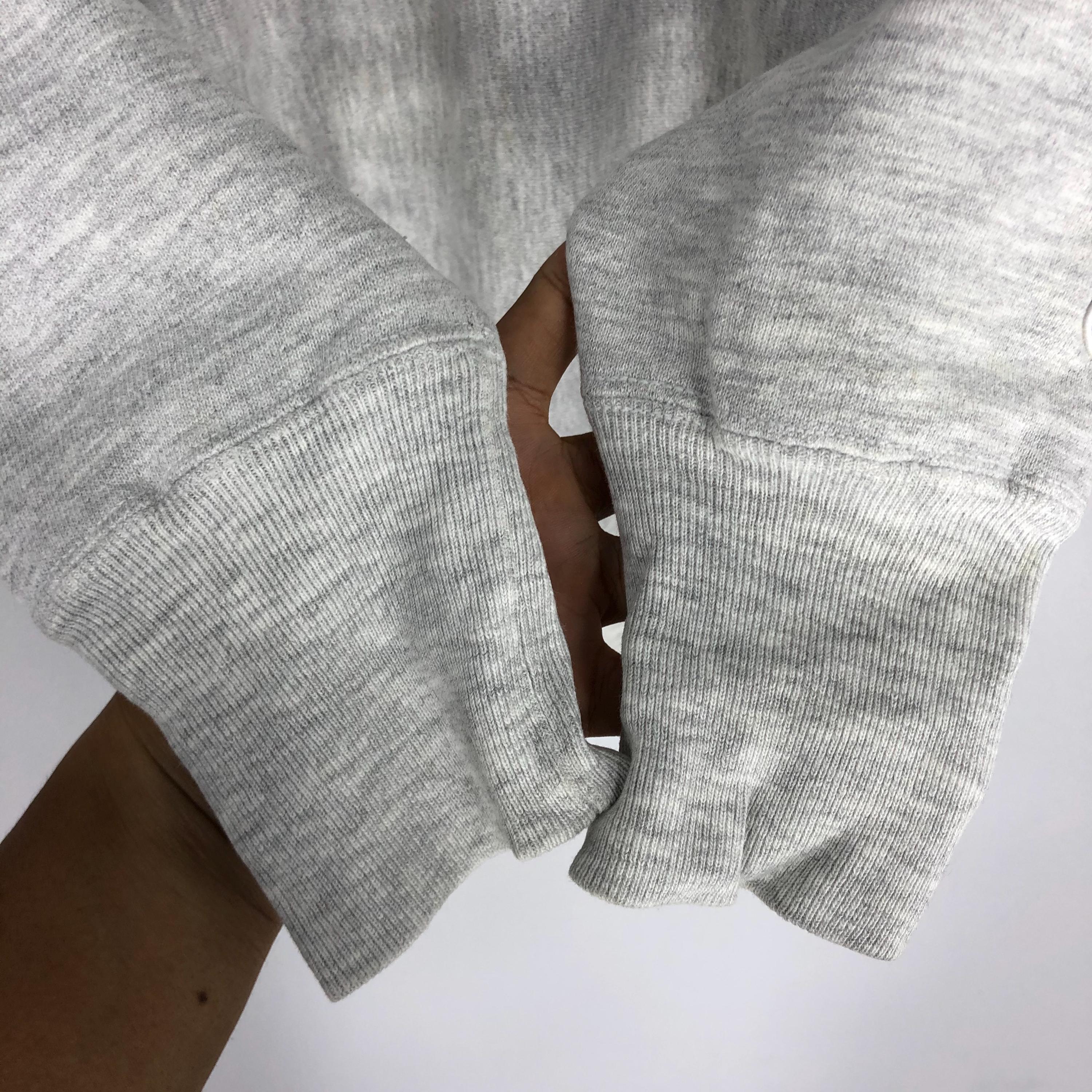 Vintage 90s Champion Reverse Weave Sweatshirt: Embroidered Logo
