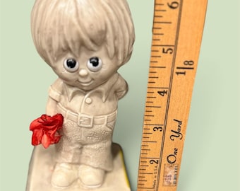 vintage 1971 R&W Berries figurine “I’m falling in like with you”