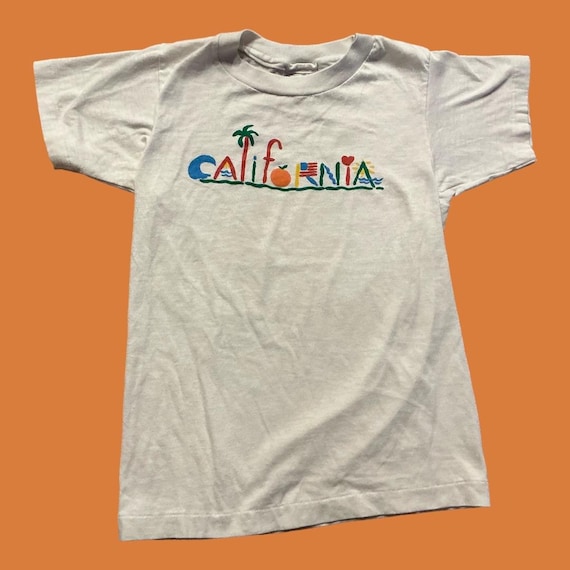 vintage kids California tee, vintage tourist tee tagged medium 10/12 runs small