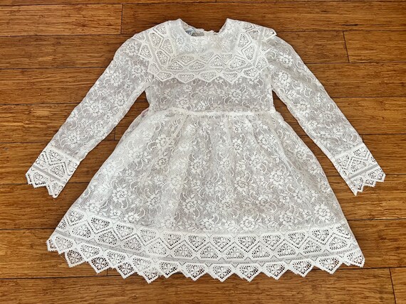 Vintage girls lace white dress tagged 6X by Bonni… - image 5