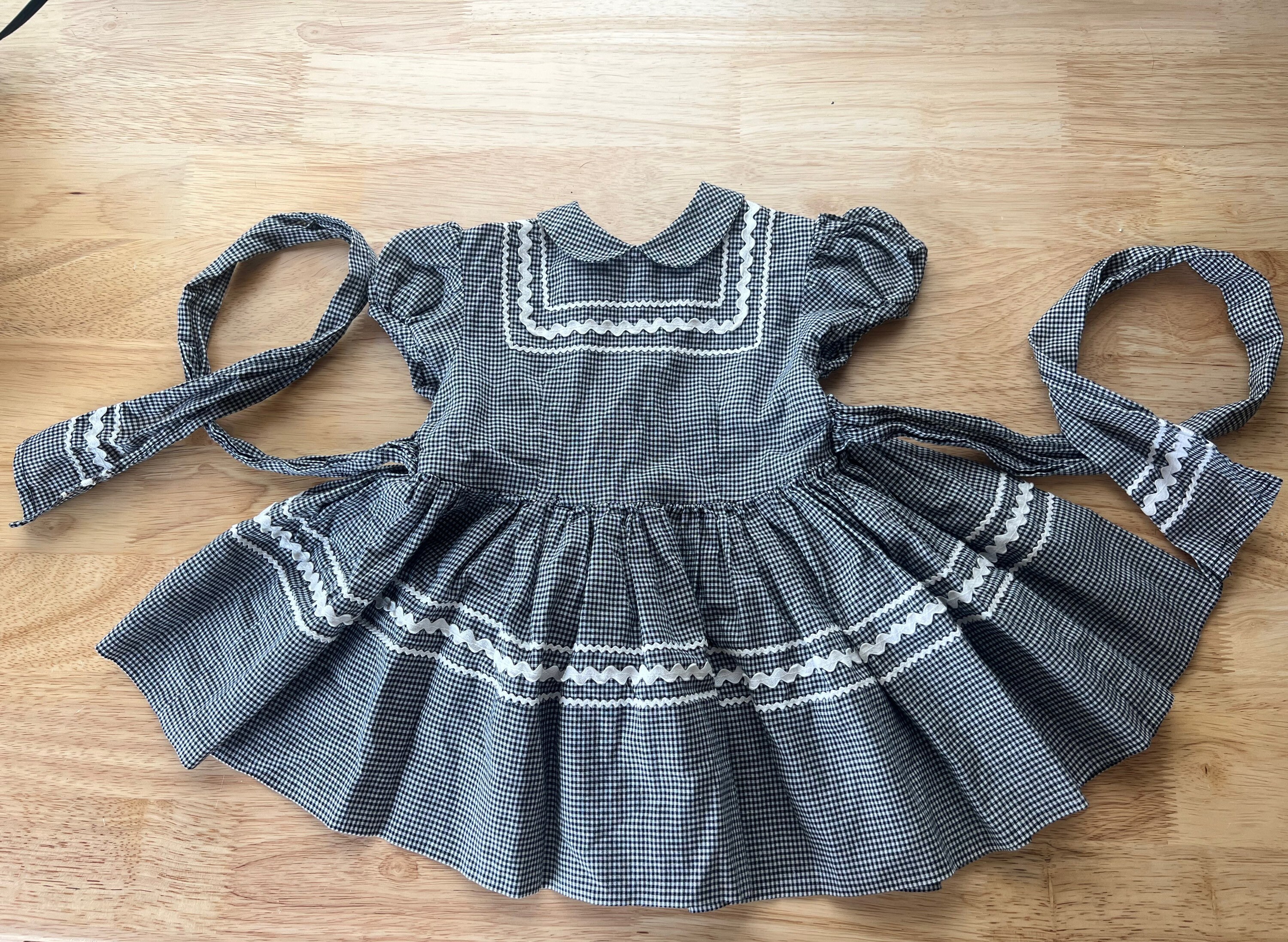 Vintage, handmade, baby girl, black gingham Rick rack dress 12 months