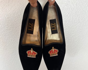 Vintage Liz Claiborne Velvet crown loafers tagged 8.5 M