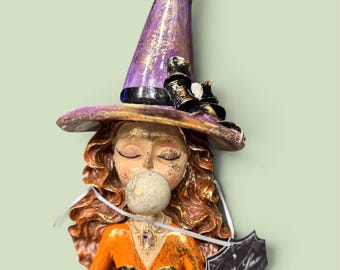 Bella Lux Witch blowing bubble Halloween decor has FLAW