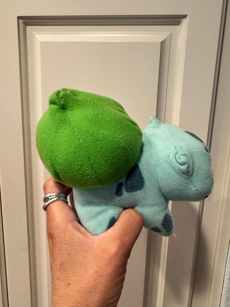 Vintage Bulbasaur 1999 Plush Pokémon - Etsy