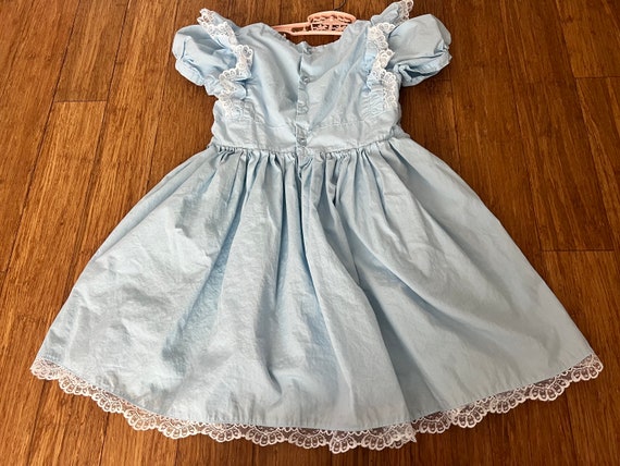 Vintage girls baby blue lace flutter sleeve dress… - image 5