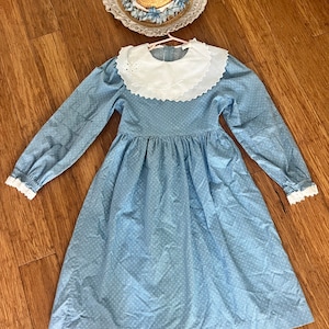 Vintage blue floral print Bryan girls bib dress tagged girls 8