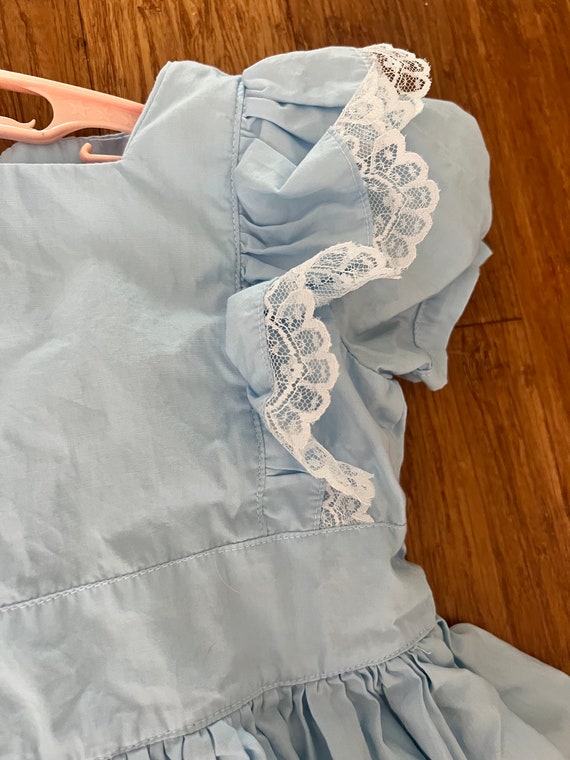 Vintage girls baby blue lace flutter sleeve dress… - image 2