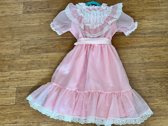 Vintage Girls Sheer Pink Flocked Swiss Dot Party Dress Tagged Girls 8 Vintage Girls Sheer Pink Flocked Swiss Dot Party Dress Tagged Girls 8