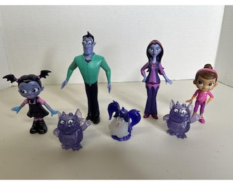 Disney Junior Vampirina Lot of 7 Figures Toys Dog Mom Dad Friends