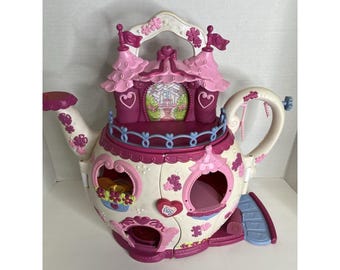 EUC My Little Pony MLP Tea Pot House Lights And Music WORKS! Hasbro 2006