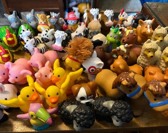 YOU CHOOSE Fisher Price Little People Animals. Chickens, Roosters, cows, horse, Llama, Dogs, Zebras, Ducks, Pigs and more.