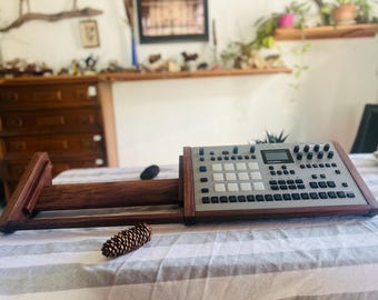Elektron Analog Rytm MKII & Analog Four MKII Double Stand – Handmade Walnut, Handmade in Italy, Decksaver Ready