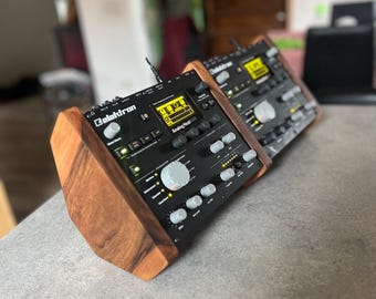 エレクトロン スタンド ダブル（ウォールナット）