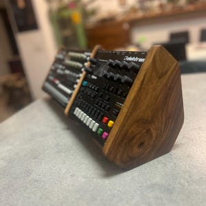 Elektron stand made from walnut wood (double-small & big size)