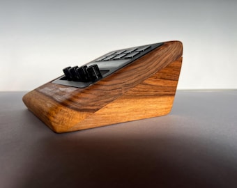 Stream Deck Plus stand (walnut)