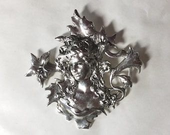 Lady with lilies sculpted brooch / pin art Mucha nouveau style silver plated large