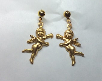 Cheeky flying Cupid angel cherub cupid stud earrings vintage raw brass for pierced ears nickel free