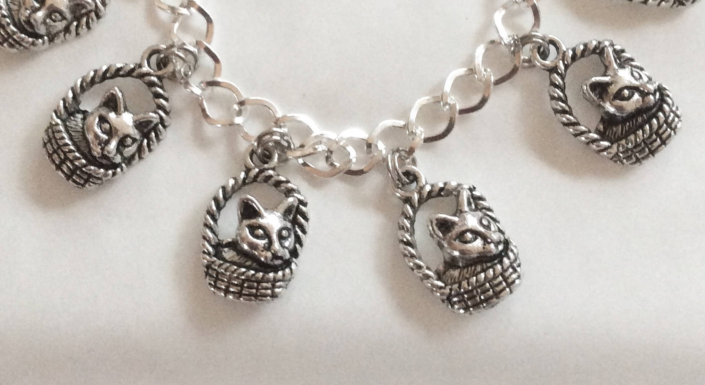 Animal Charm bracelet with Beads/ Sterling silver chain / Animal charm –  SoRosa Creations