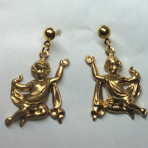 Sitting Cupid angel cherub cupid stud earrings vintage raw brass for pierced ears nickel free