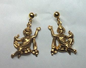 Sitting Cupid angel cherub cupid stud earrings vintage raw brass for pierced ears nickel free