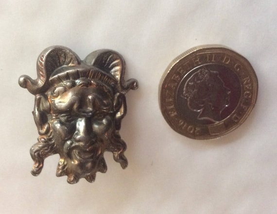 Devil Stamped Metal Brooch/pin Tie Tac Fitting Demon Satan Pan