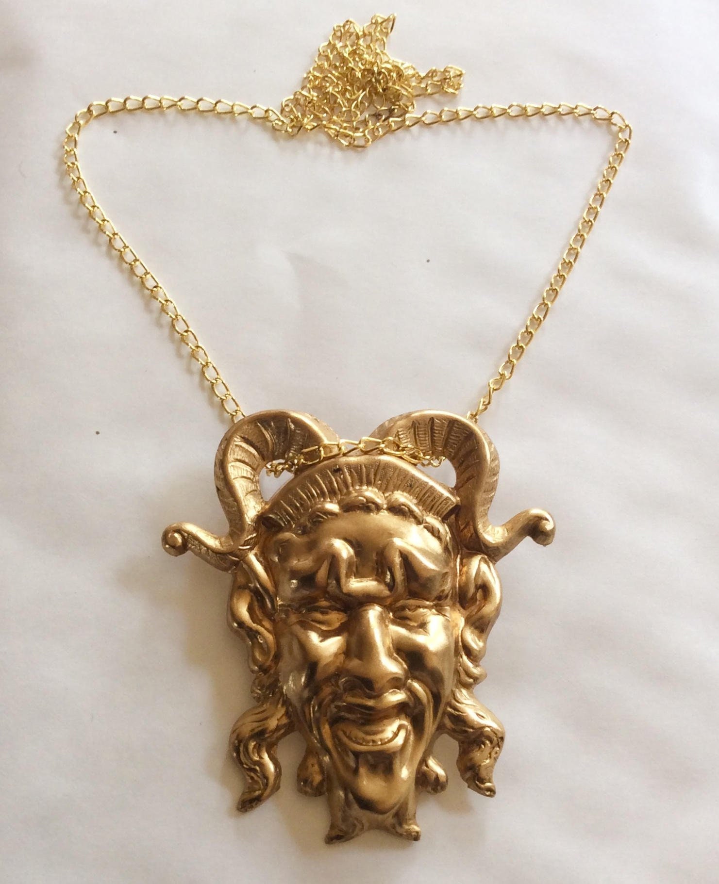 Devil pendant best sale