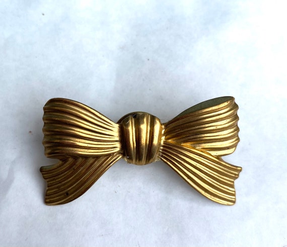 Épingle à Cravate En Or 18 Carats - Forme Nœud - Occasion - Sans Marque