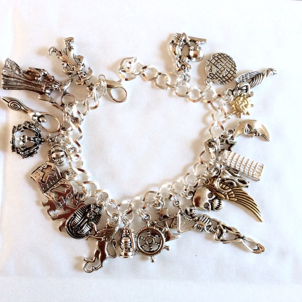 Pulsera de tarot con símbolos de los Arcanos Mayores y la adivinación, hecha a mano en tono plateado, 21 cm (8")