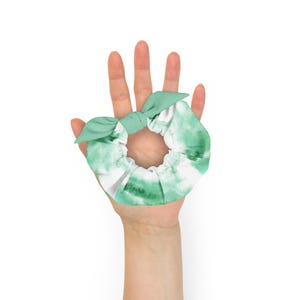 Emerald Recycled Scrunchies- Beach hair scrunchies- Summer time scrunchies