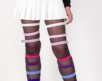 PIMP UP™ RODEO - the fashion accessory that turns all your shoes into thigh-high boots!
