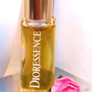 Miniature Perfume for Collectors * C.DIOR * DIORESSENCE * Women&#39;s Perfume * 2 ml/0.07 fl.oz * Full * No Box * Vintage 1969 * Collectible