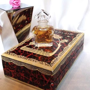 新品未開封⭐︎GUERLAIN MITSOUKOゲランミツコ大容量250ml箱入り
