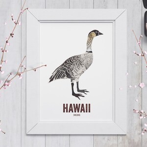 HAWAII Art, State Bird print, Map Art, Wedding gift, Nursery art, Home decor, Nature art, Vintage Map art, couples gift NENE BIRD afbeelding 2