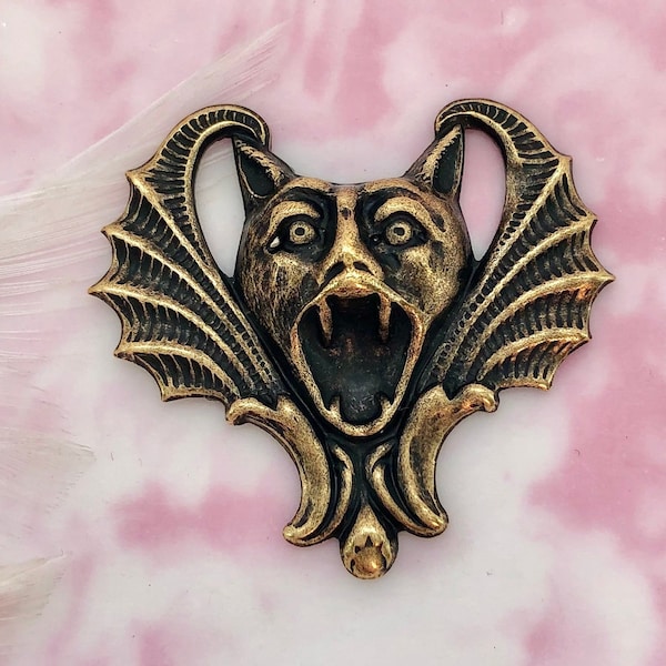 Antiqued Brass Large Gothic Gargoyle Bat Stampings ~ Jewelry Findings (FB-6026)