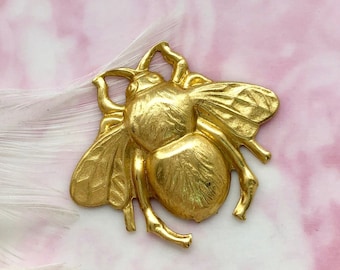 2 PC BRASS Large Dapt Bumble Bee Stamping Dimensional ~ Jewelry Brass Findings ~ Brass Stampings (FA-6016)