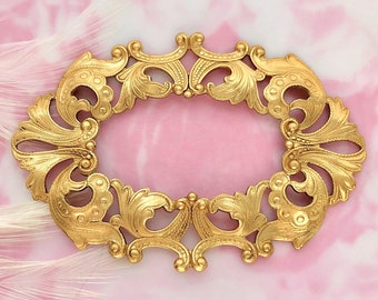 BRASS Large Oval Scroll Filigree Ornate Frame Stamping ~ Jewelry Findings (C-1001)