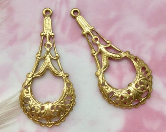 Sale BRASS (2 Pieces) Oval Gypsy Boho Hoops Delicate Filigree Drops Stampings ~ Jewelry Earrings Drops Findings (E-085)