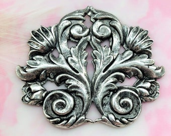 Adornos de plata antigua con diseño de volutas, flores y hojas de acanto ~ Componentes para joyería - (FB-6042)
