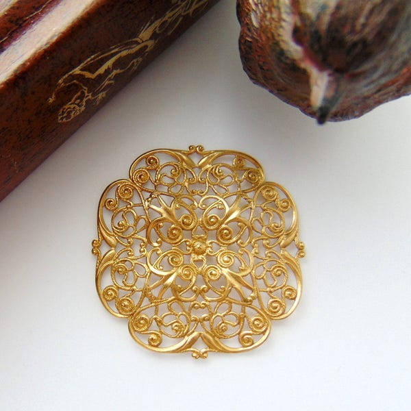 Summer Sale BRASS * Embellishment Openwork Dapt Filigree Stamping ~ Jewelry Findings ~ Raw Brass Stamping (CB-3053)