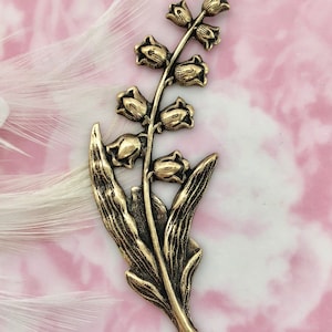 ANTIQUE BRASS Lily Of The Valley Flower Stamping ~ Jewelry Ornamental Oxidized Findings ~ Brass Stamping (FB-6053)