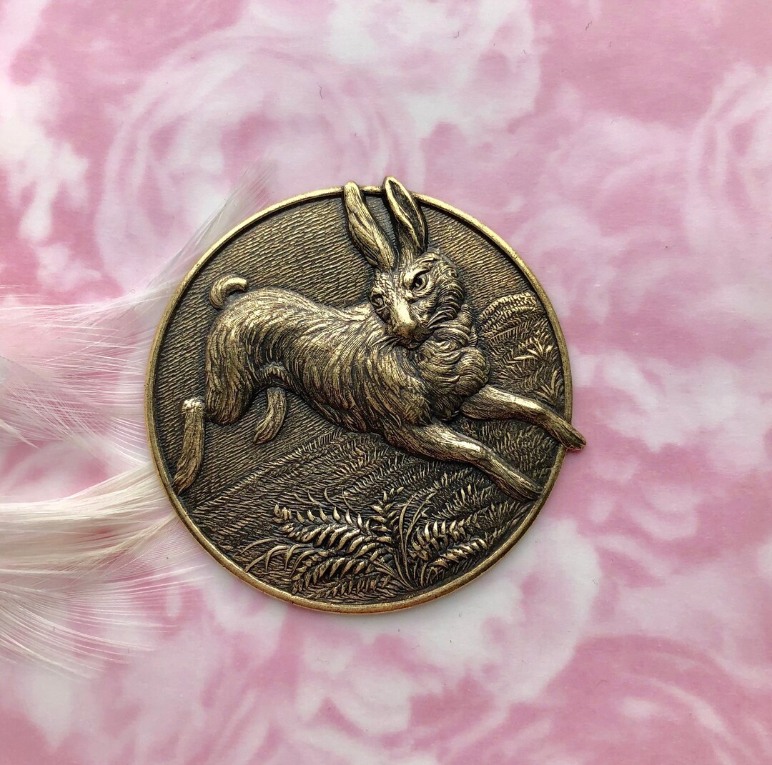 ANTIQUED BRASS Round Vintage Rabbit Stamping ~ Jewelry Ornament ...