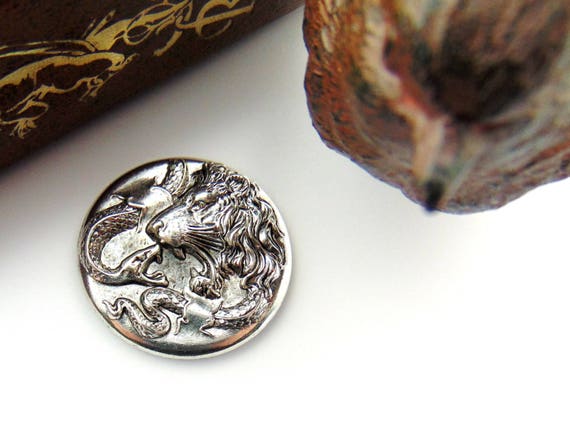 アンティークシルバー ライオンと蛇の刻印 ~ ジュエリー酸化金具 (E-15