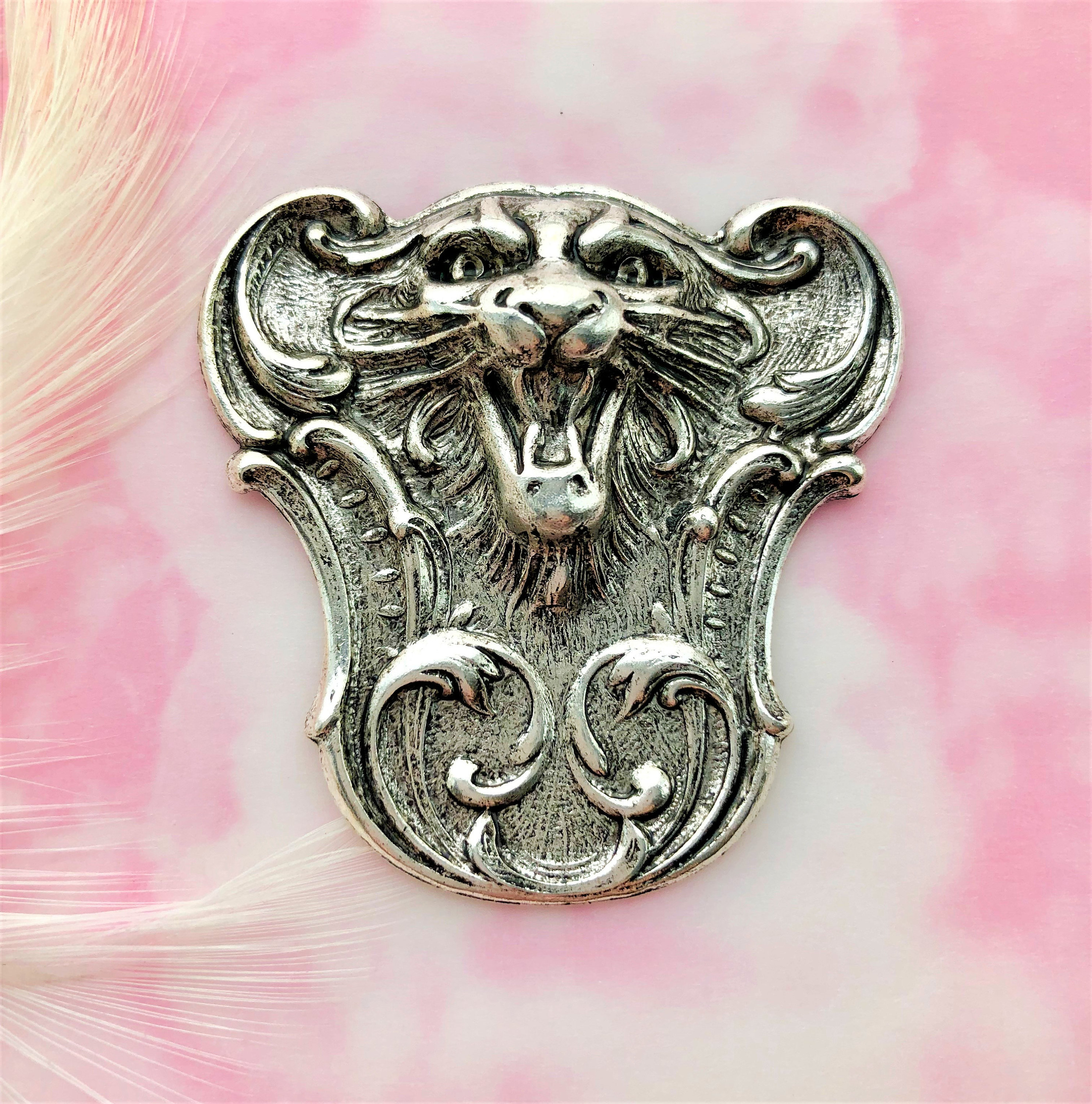 銀製古貨 日輪 獅子デザイン Rare ANTIQUE SILVER Lion Crest Shield Stamping ~ Jewelry Ornament