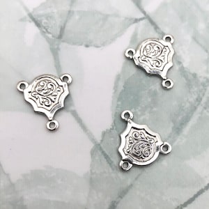 ANTIQUE SILVER (3 Pieces) Filigree Delicate Link 3 Ring Connector Stamping ~ Jewelry Necklace Findings (BB-029)