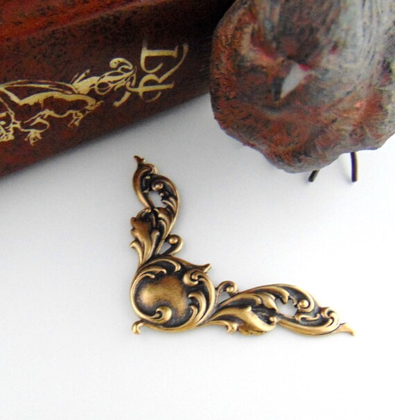 Scroll CORNER Stampings ~ Ornament Finding BRASS 2 Pieces C-1104 Scroll CORNER Stampings ~ Ornament Finding BRASS 2 Pieces C-1104