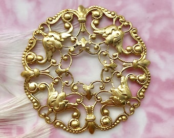 BRASS Filigree Tulip Wreath Flower Stamping ~ Floral Embellishment Jewelry Findings ~ Brass Stampings (CB-3051)