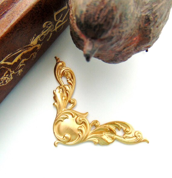 Scroll CORNER Stampings ~ Ornament Finding BRASS 2 Pieces C-1104 Scroll CORNER Stampings ~ Ornament Finding BRASS 2 Pieces C-1104