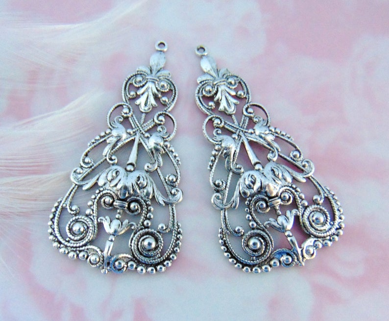 ANTIQUE SILVER Large 1 Pair Filigree Tea Earring Drop Connector Stamping Antique Silver Finding C-101 image 1