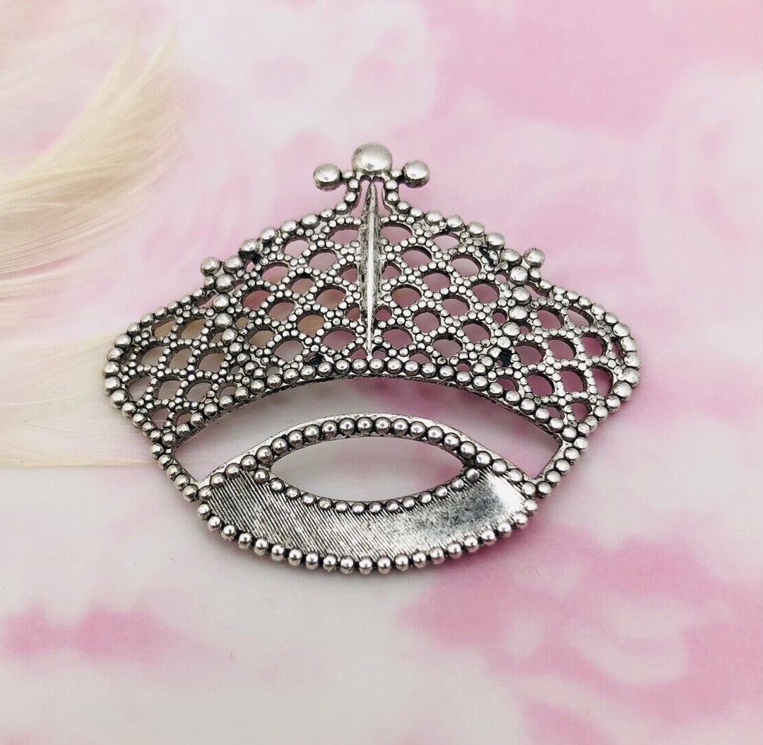 Victorian Ornament Jewelry Finding - Silver Oxidized Brass Plated Charms For Crafting