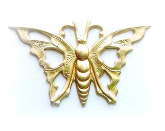 BRASS (2 Pieces)  Open Works Moth / Butterfly Brass Stamping Jewelry Findings (CC-049)